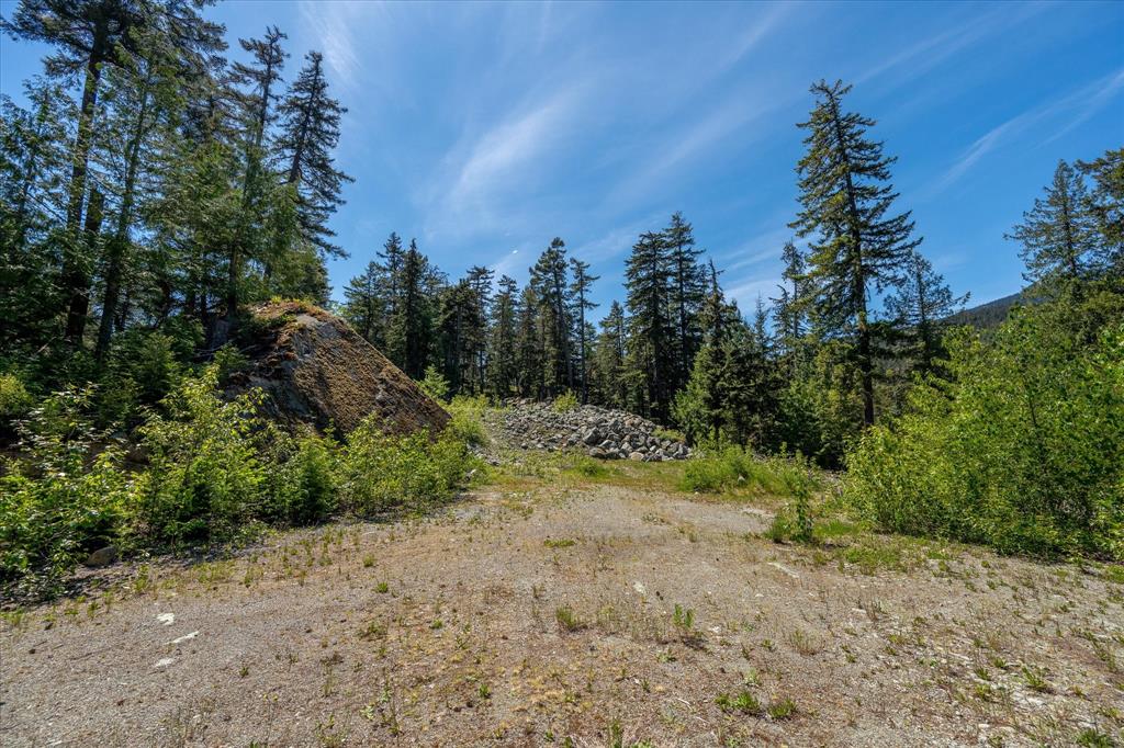 2671 Highway 99