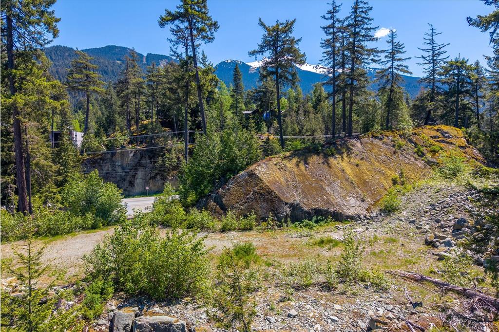 2671 Highway 99