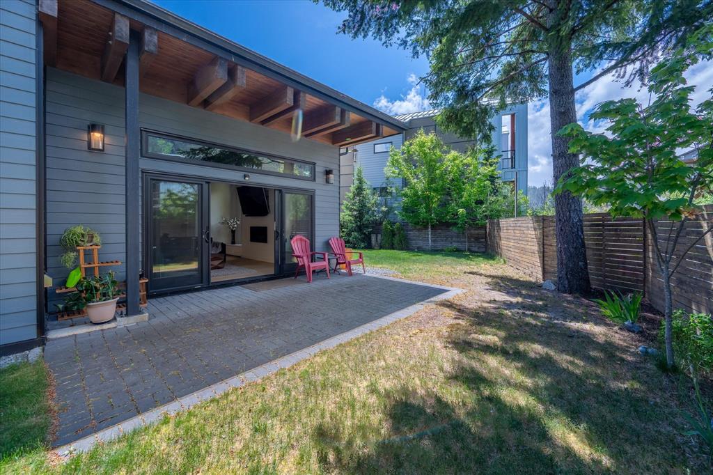 1205 Mount Fee Road
