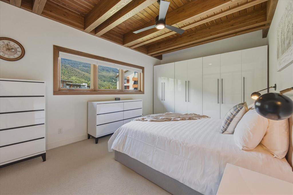 1205 Mount Fee Road
