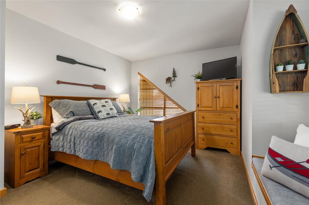 #40 – 4737 Spearhead Drive