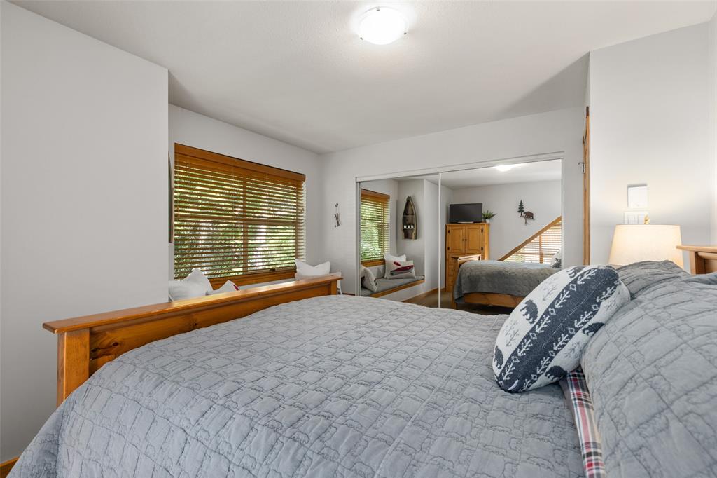 #40 – 4737 Spearhead Drive