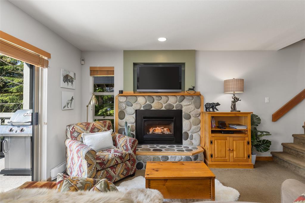 #40 – 4737 Spearhead Drive