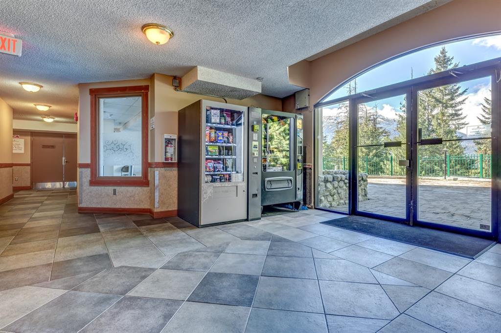 #404 – 4809 Spearhead Drive