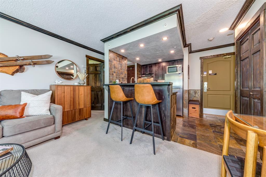 #404 – 4809 Spearhead Drive