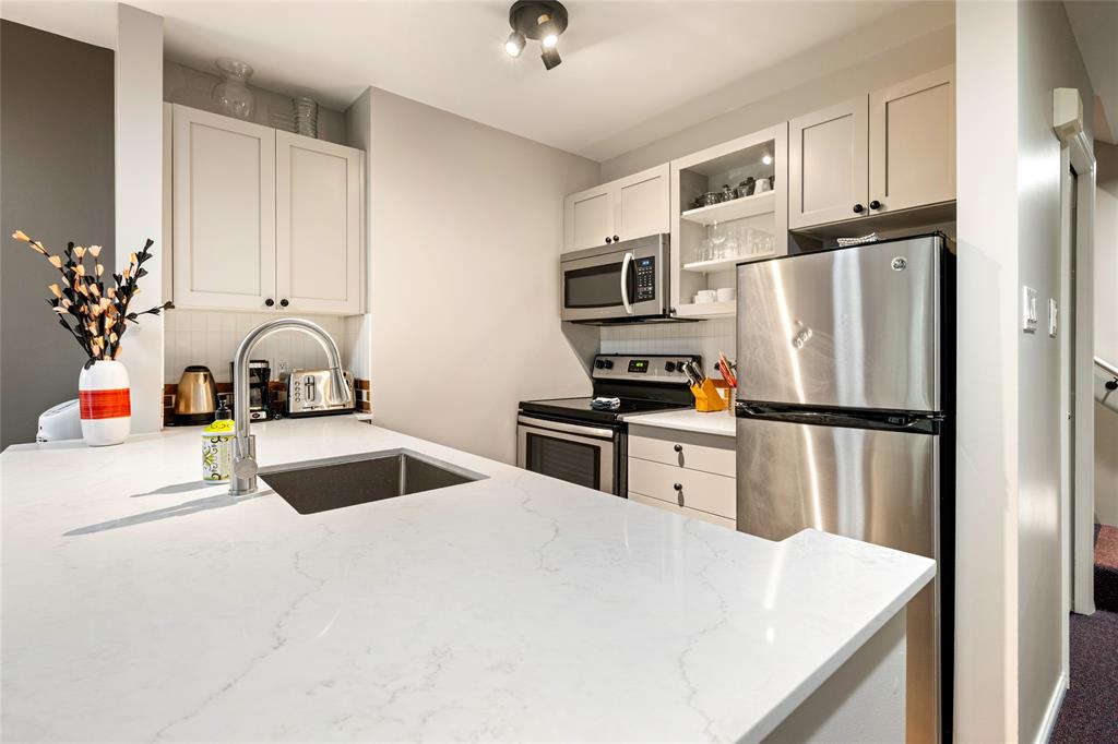 #112 – 4388 Northlands Boulevard