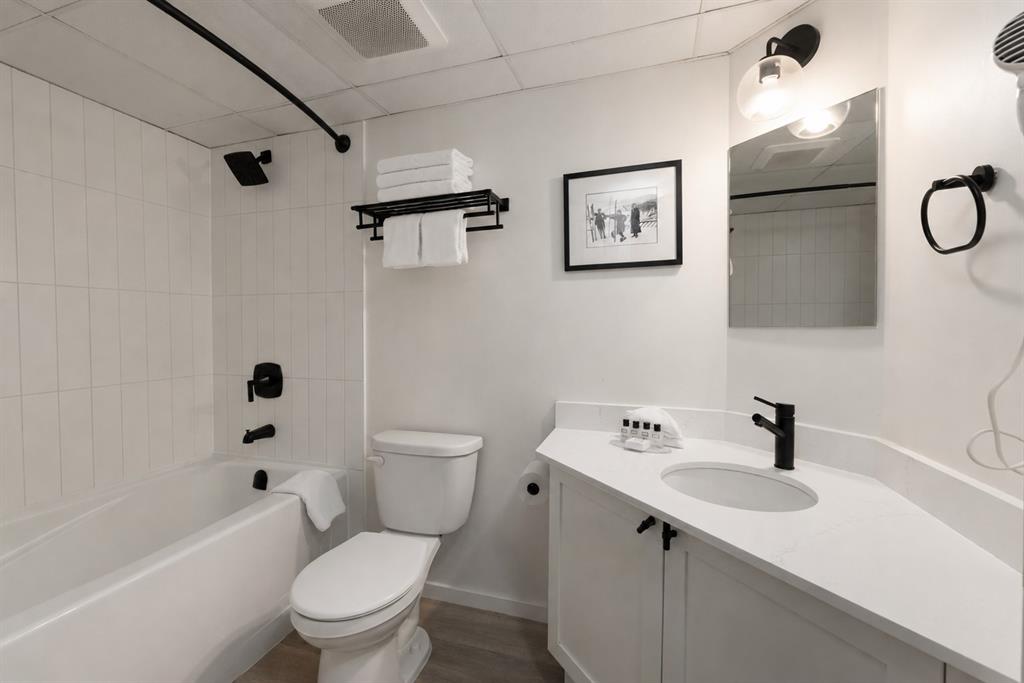 #617 – 4315 Northlands Boulevard