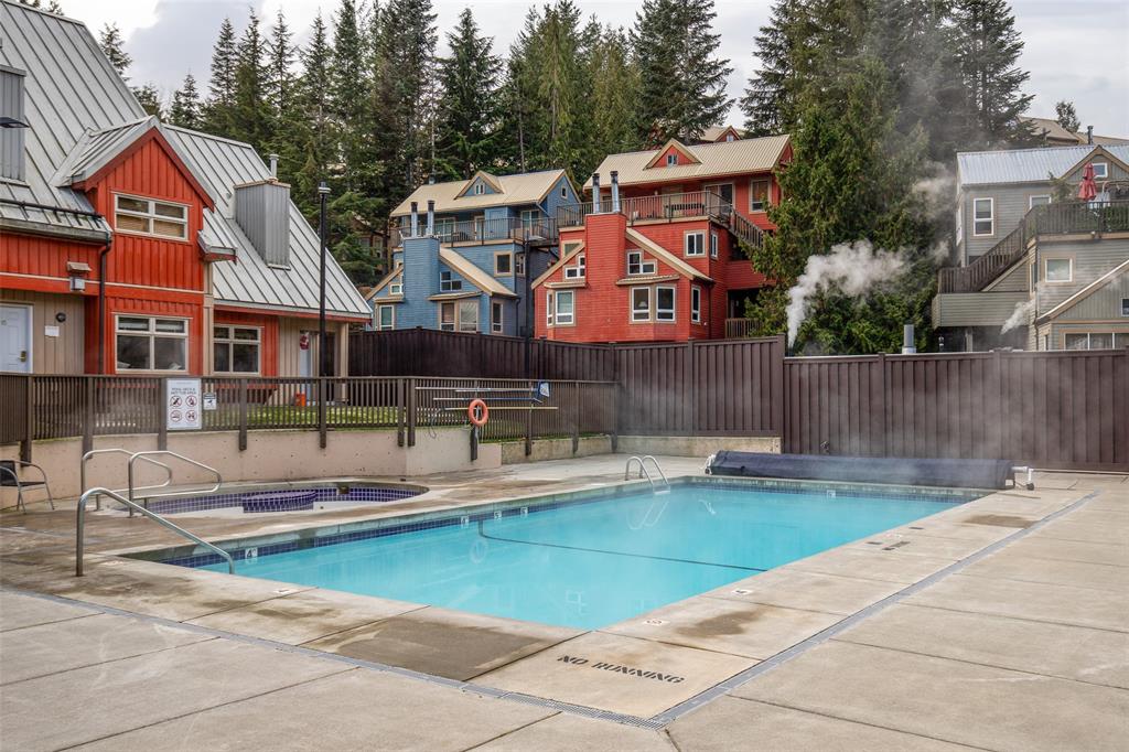#207 – 2050 Lake Placid Road