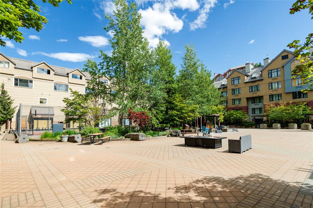 #808 – 4050 Whistler Way