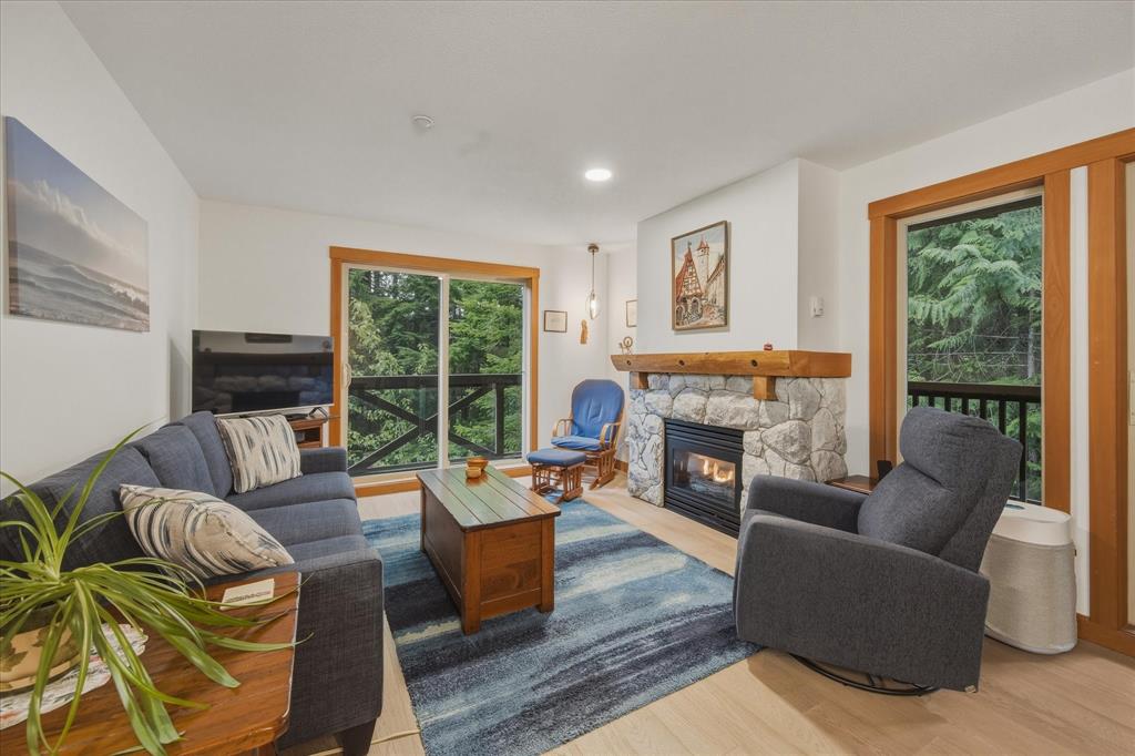 #325 – 4660 Blackcomb Way