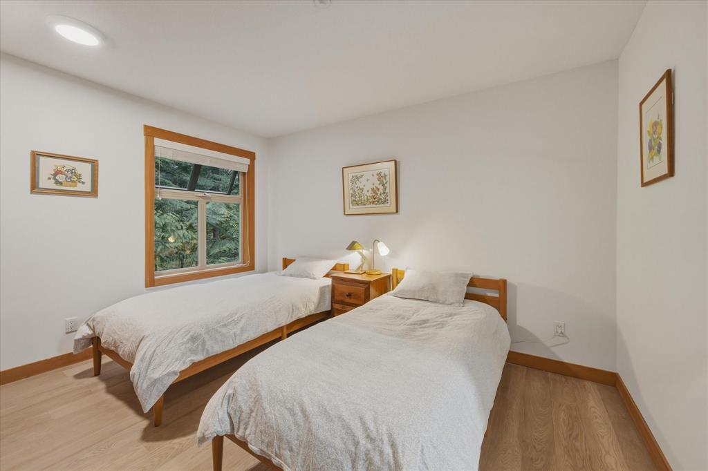 #325 – 4660 Blackcomb Way