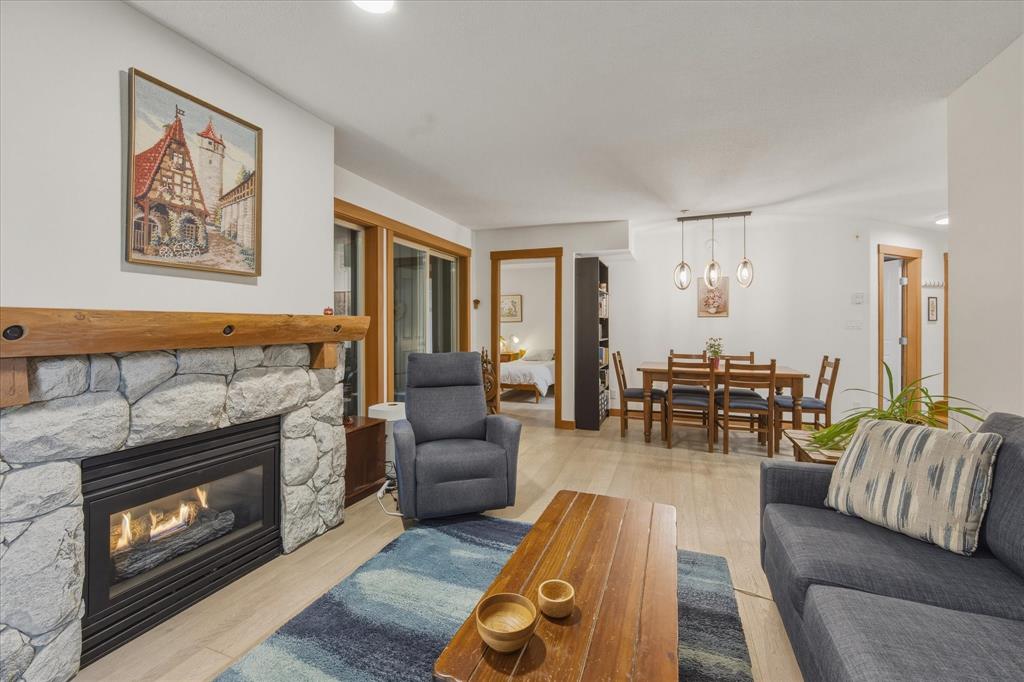 #325 – 4660 Blackcomb Way