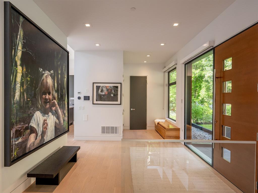 2909 Kadenwood Drive