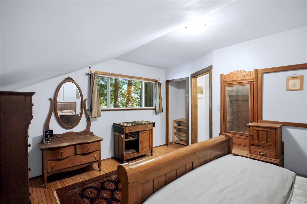 8173 Pemberton Meadows Road