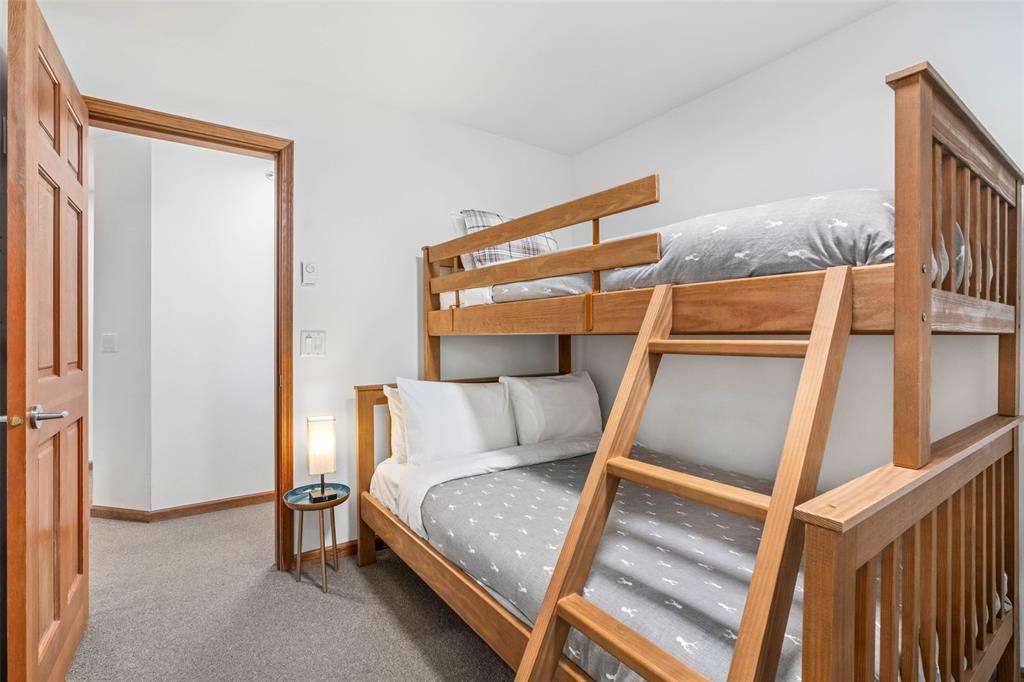#54 – 4335 Northlands Boulevard