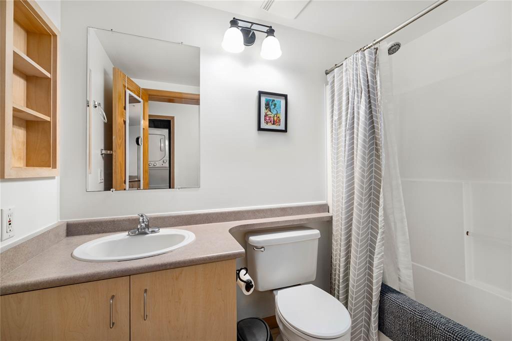 #39 – 7410 Flint Street