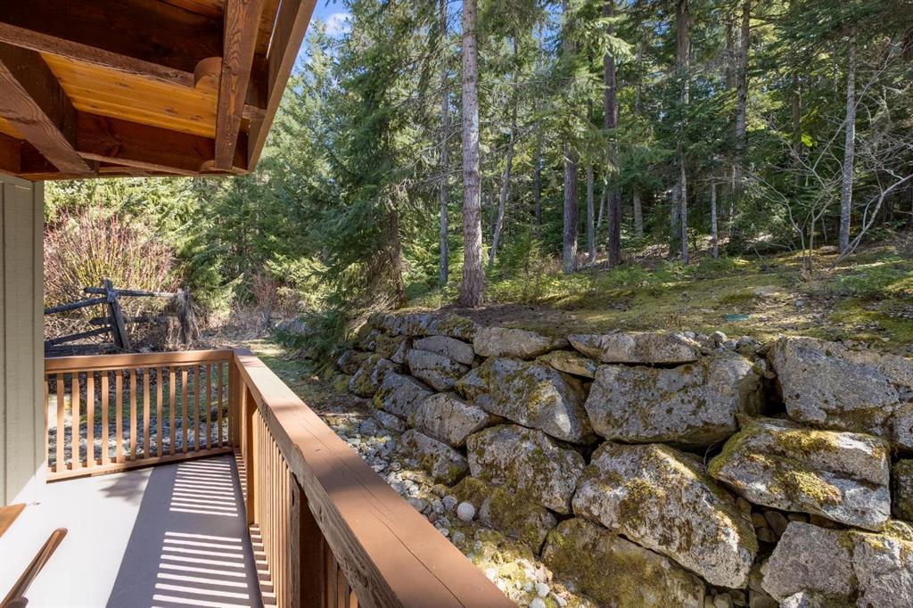 #214G1 – 4653 Blackcomb Way