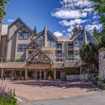 #207 – 4749 Spearhead Drive