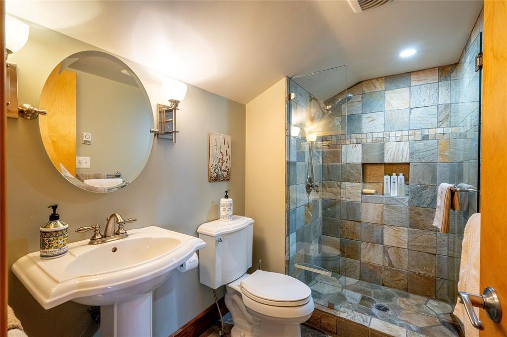 8512 Drifter Way