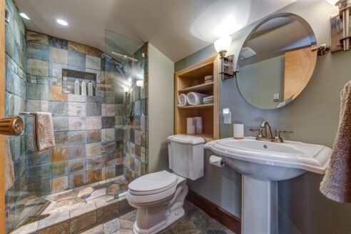 8512 Drifter Way, Haus Dorle, for Marie O'Connor real estate.
