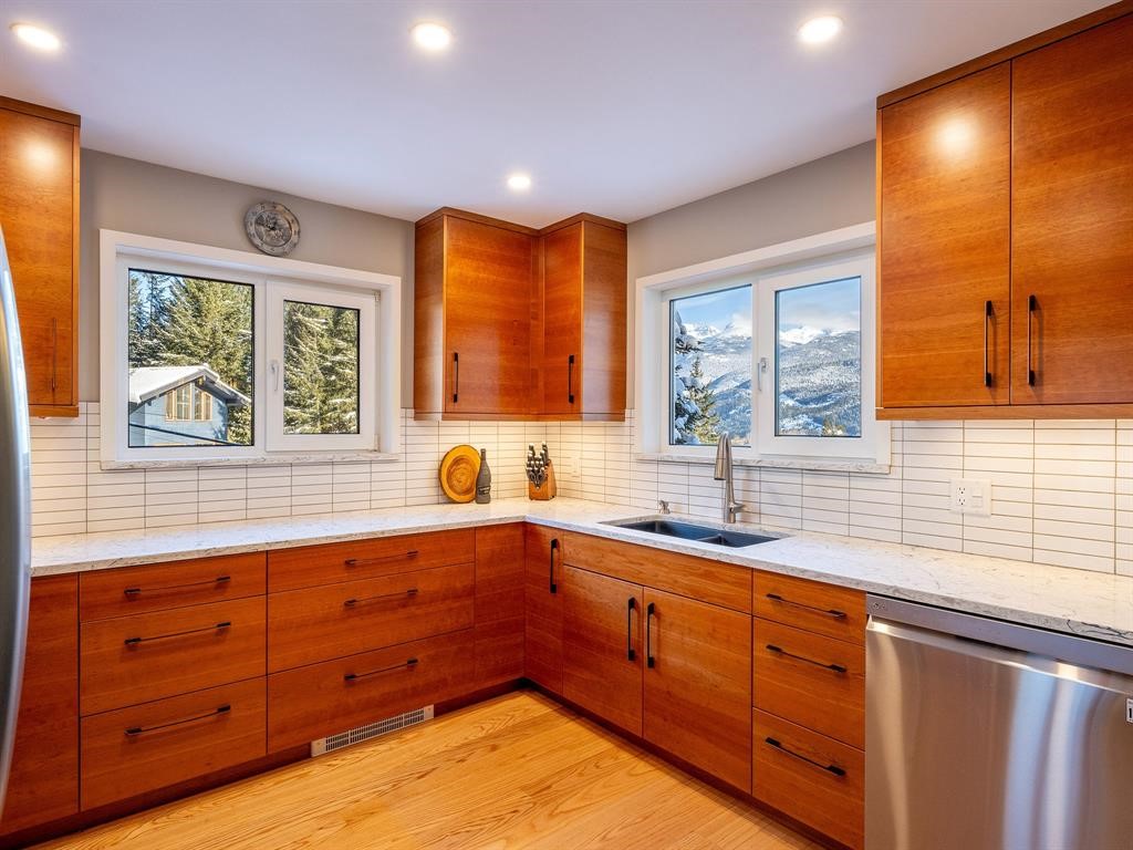8512 Drifter Way