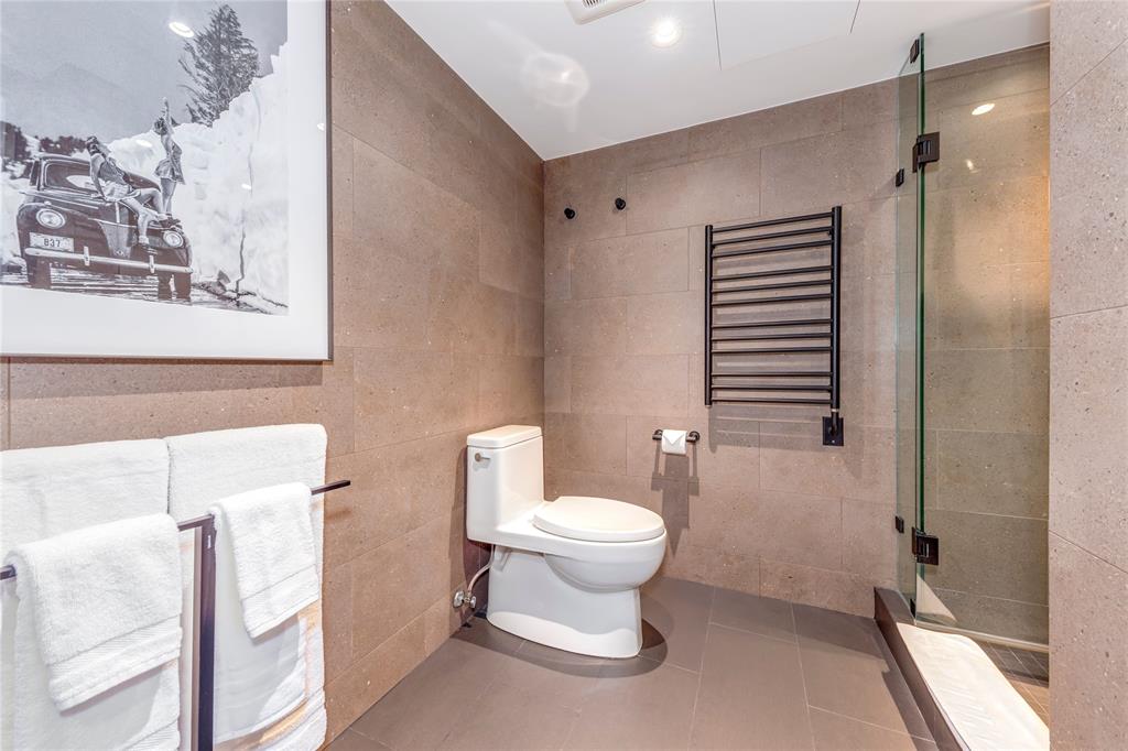 #401 – 4557 Blackcomb Way