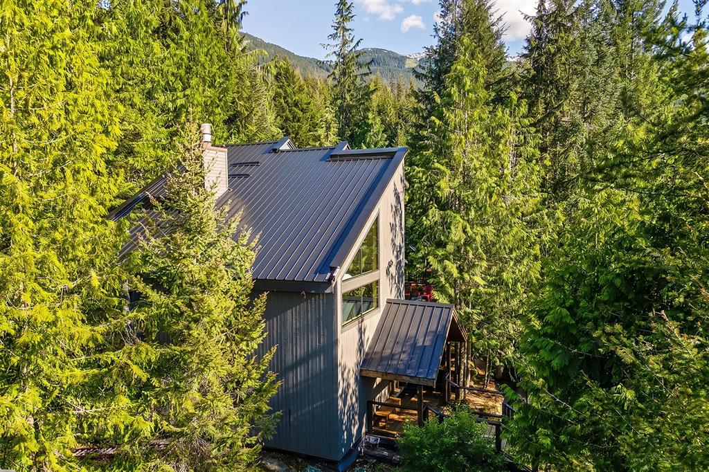 2524 Whistler Road