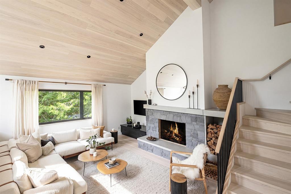 2524 Whistler Road