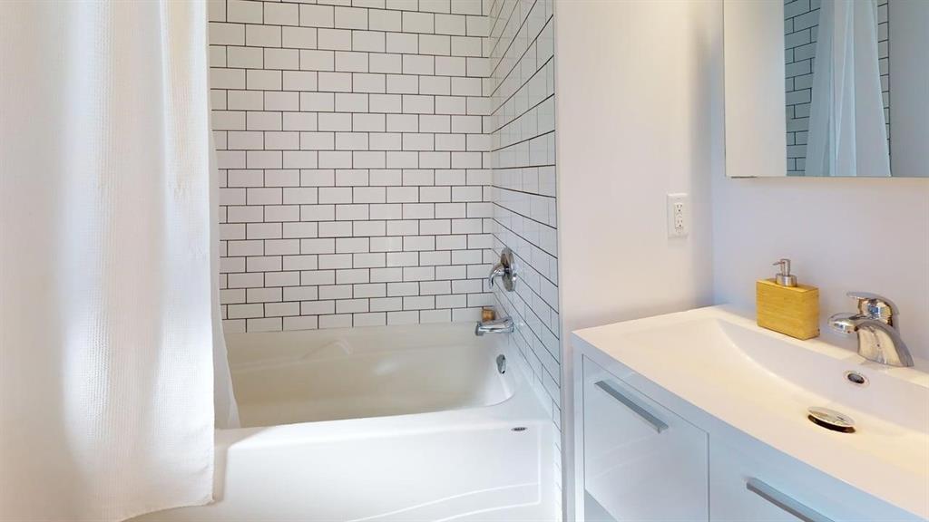 #67 – 2222 Brandywine Way