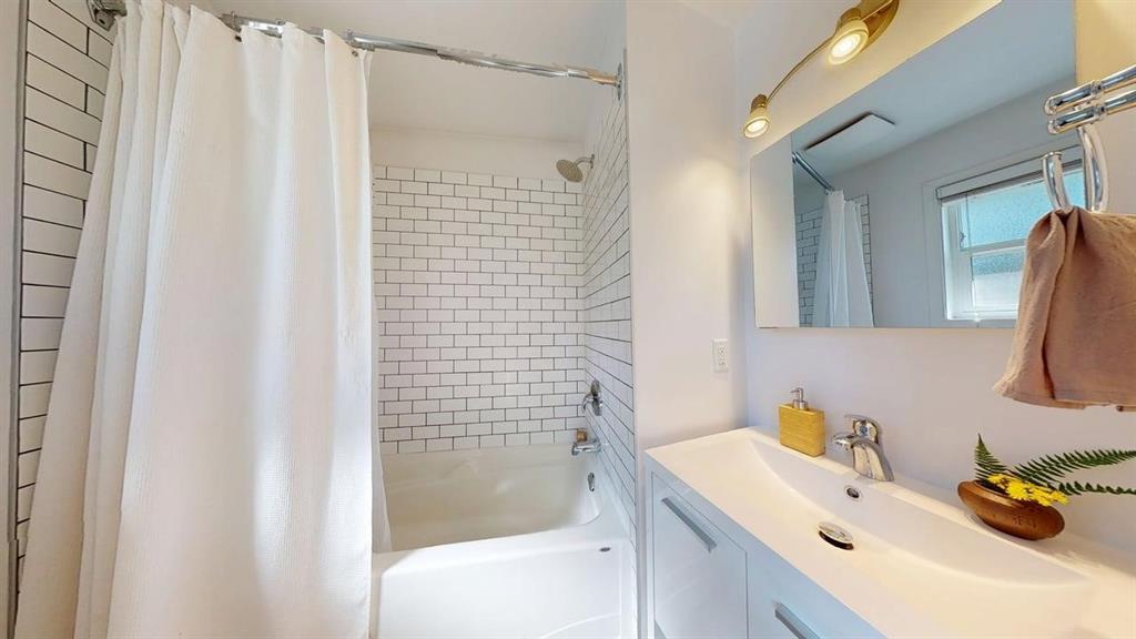 #67 – 2222 Brandywine Way
