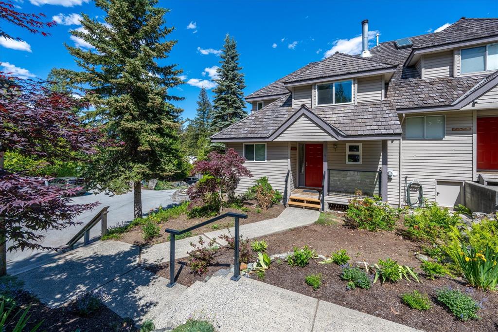 #4 – 2100 Eva Lake Road
