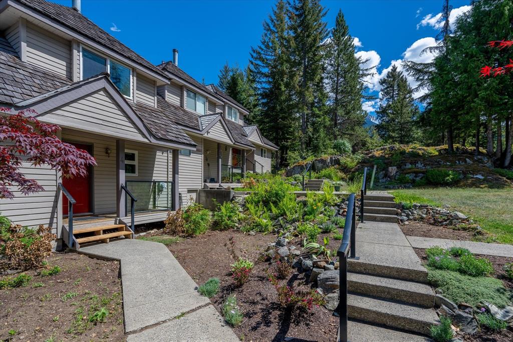 #4 – 2100 Eva Lake Road