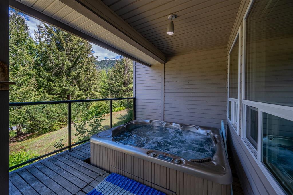 #4 – 2100 Eva Lake Road