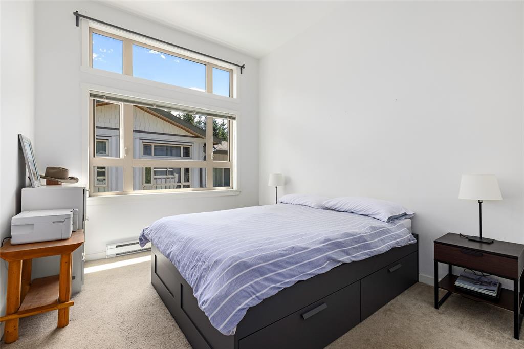 #7 – 7450 Propsect Street