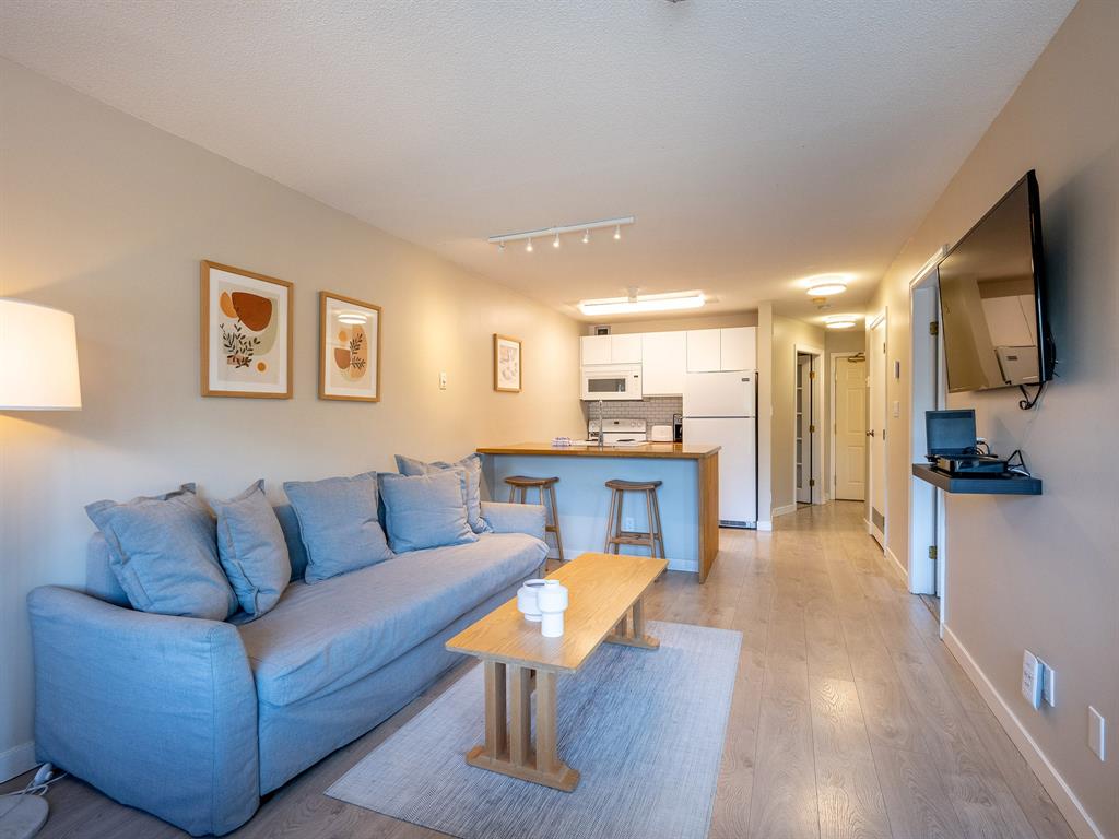 #330 – 4350 Lorimer Road