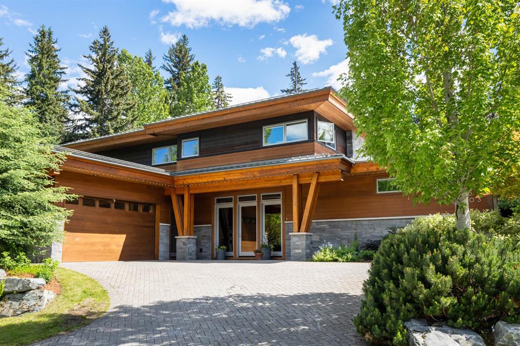 8003 Cypress Place
