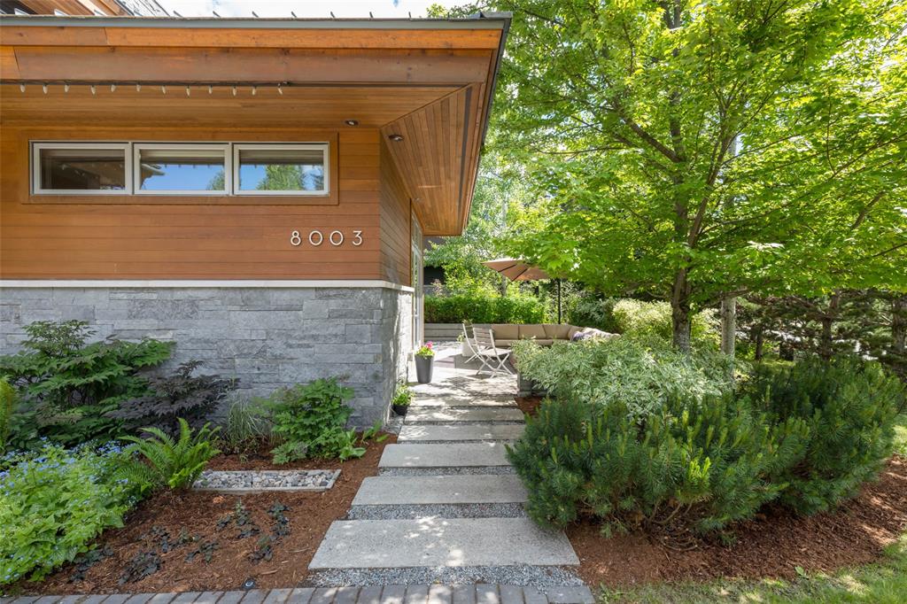 8003 Cypress Place