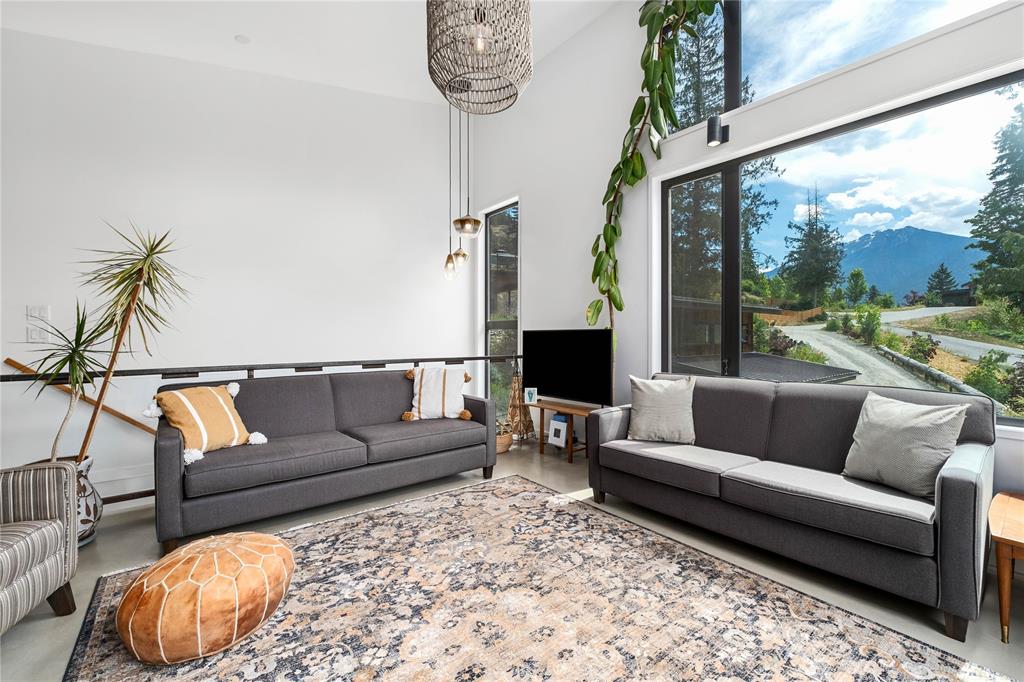 1715 Wishbone Court