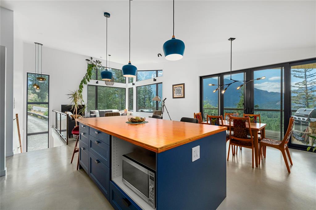 1715 Wishbone Court