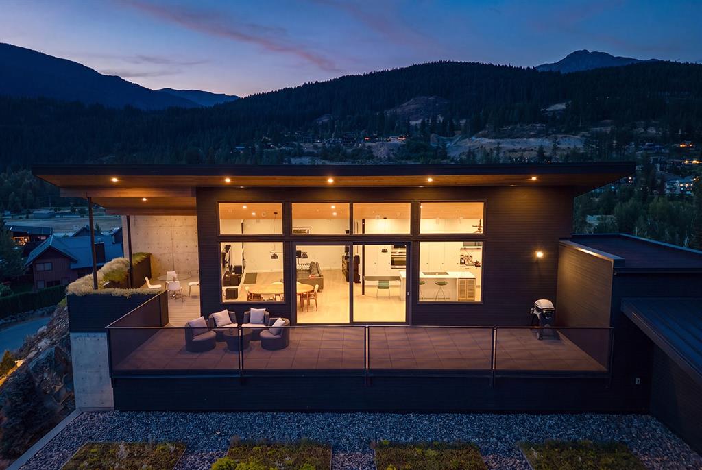 1764 Pinewood Drive