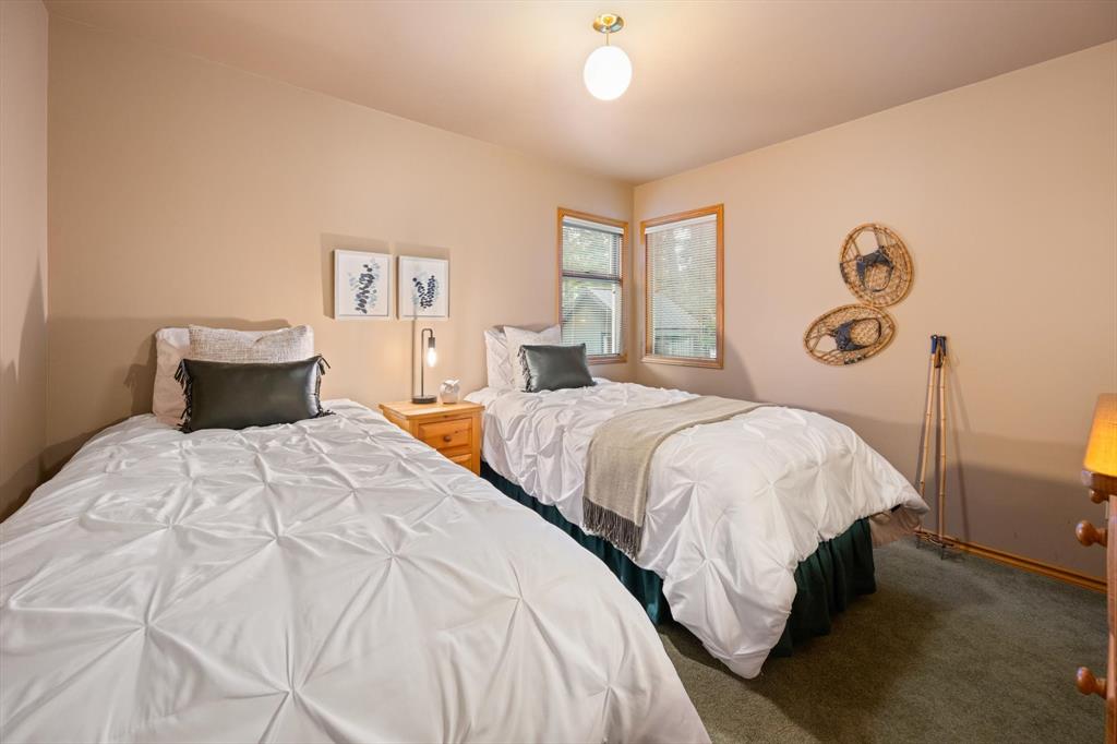 3205 Arbutus Drive