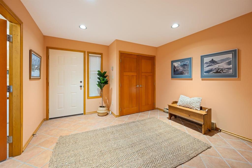3205 Arbutus Drive