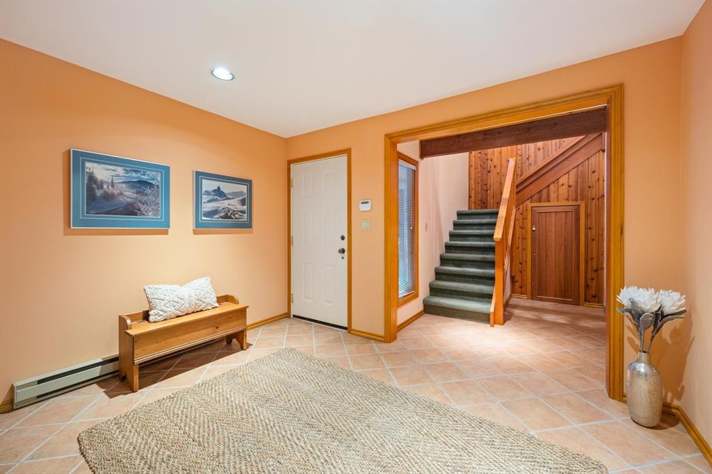 3205 Arbutus Drive