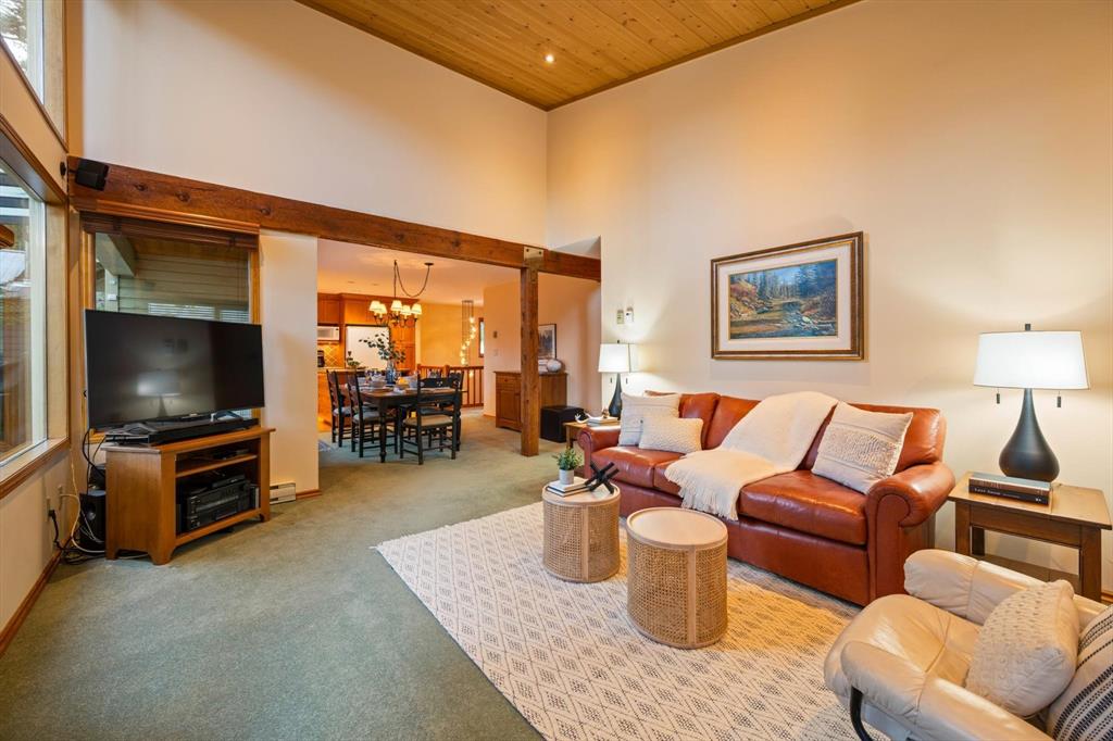 3205 Arbutus Drive