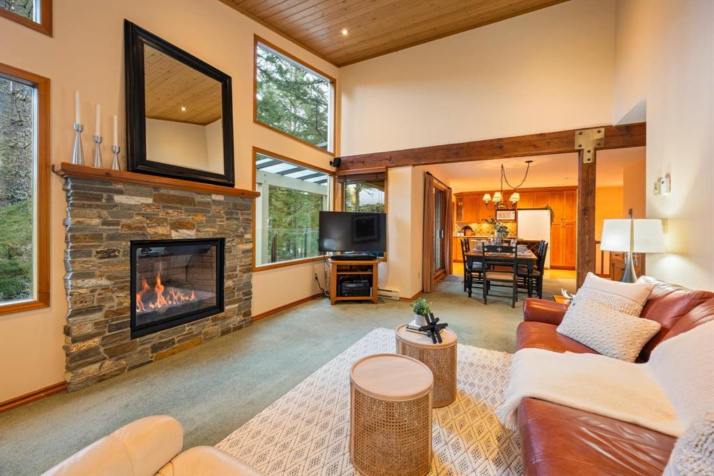 3205 Arbutus Drive