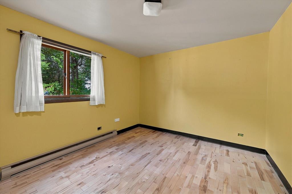 9291 Emerald Drive