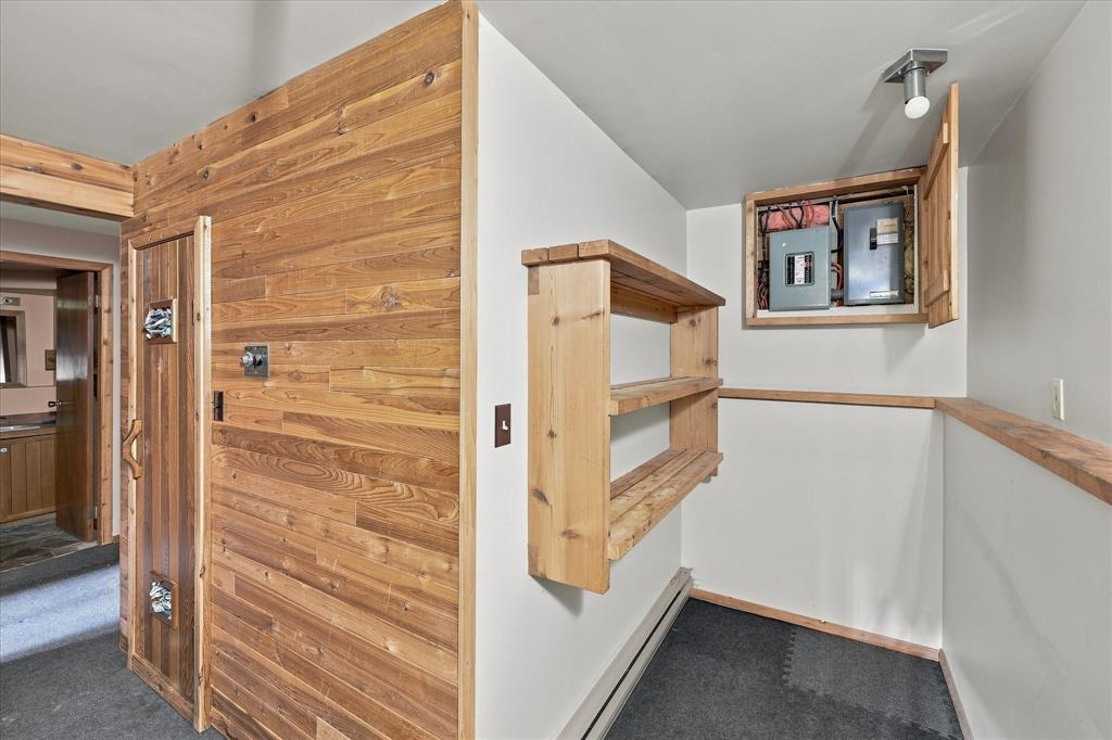 9291 Emerald Drive