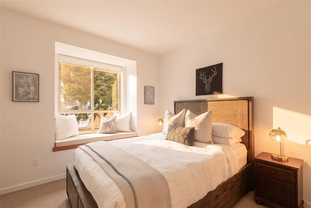 #20 – 4385 Northlands Boulevard
