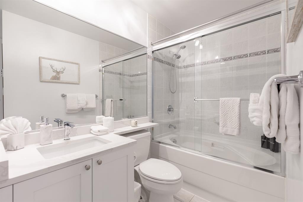 #20 – 4385 Northlands Boulevard