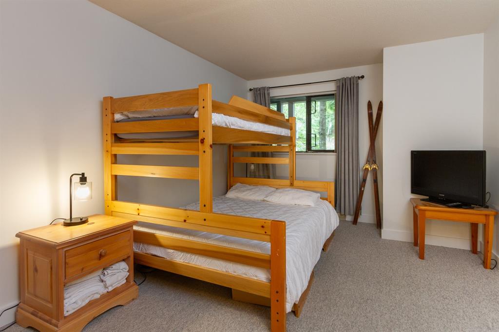 #122 – 3309 Ptarmigan Place